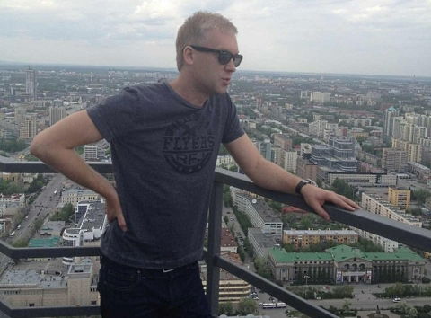 Иван Иванов