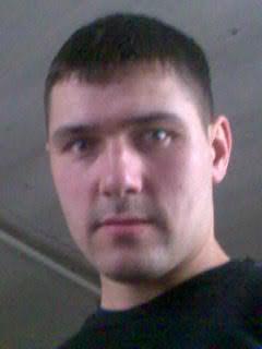 Александр Николаев