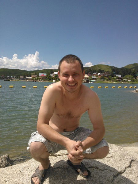 Михаил Ларионов