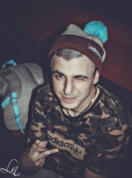 Коля Громов