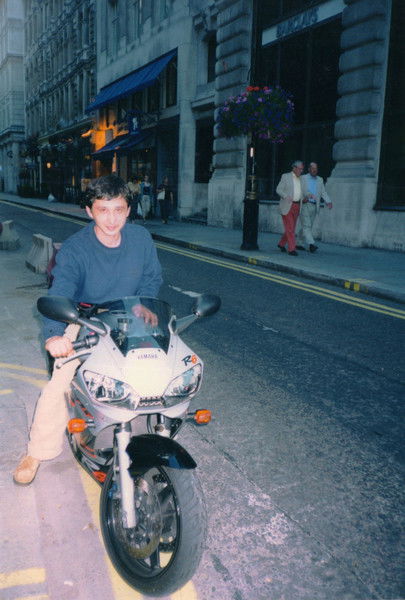 Данияр Абдукадиров