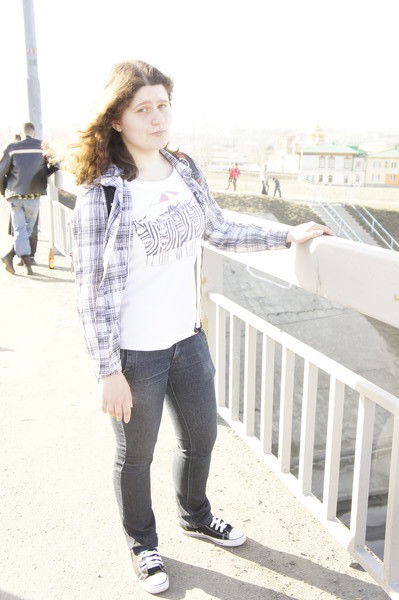 Полина Островская