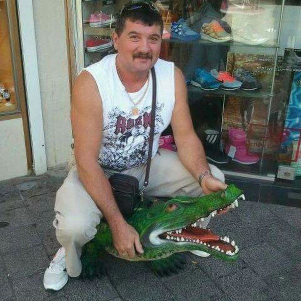 Михаил Левандовский