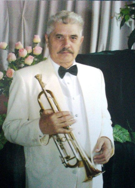 Анатолий Школяр