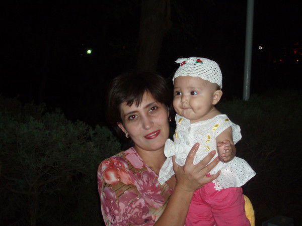 Дилобар Еминжонова