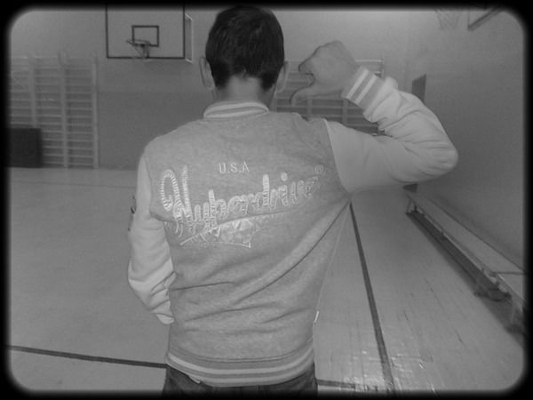 .. .боец Arti. ..