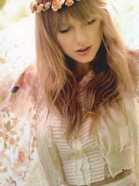 Лена Цурикова