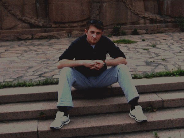 Женя Бархатов