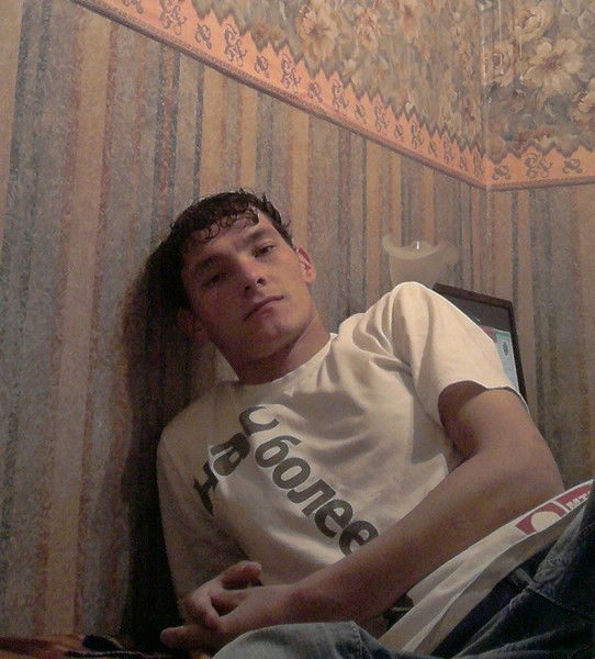 Толик Шарипов