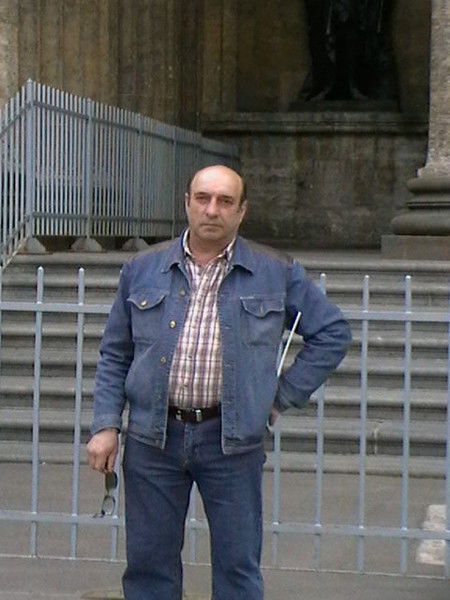 Олег Бескокотов....