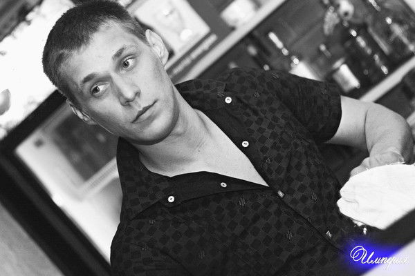 Артем Попович