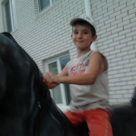 Никита Костов