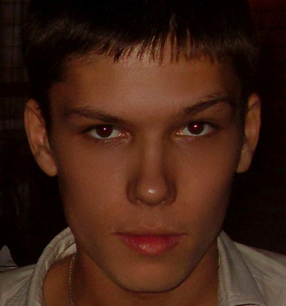 Антон Гуреев