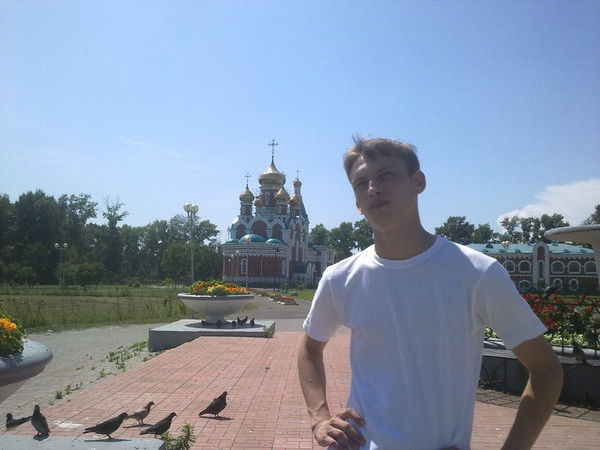 Константин Изотов