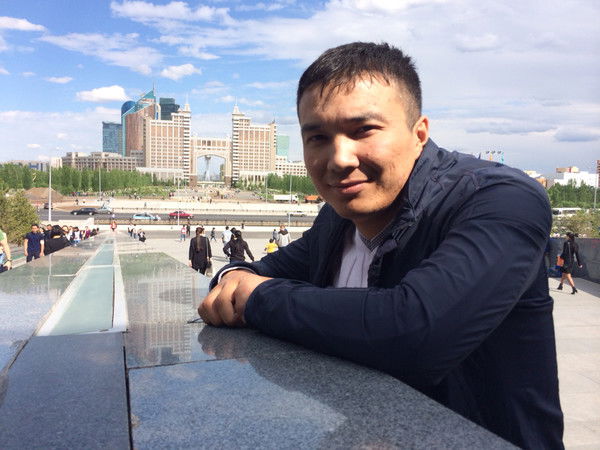 Олжас Дуйсенов