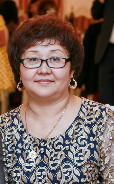 Алмагуль Назарова