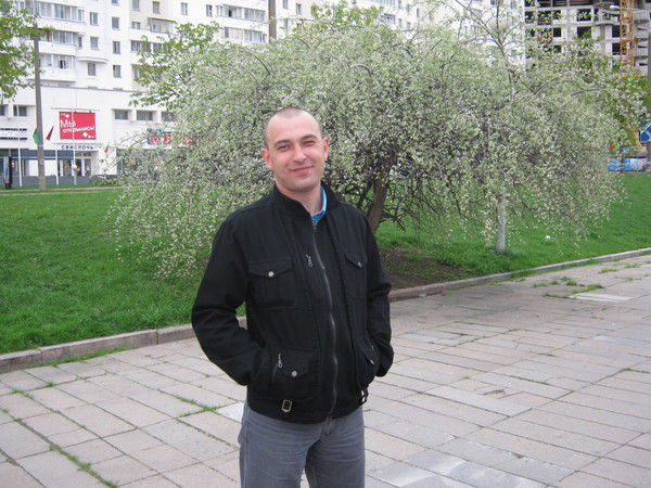 Игорь Комаров