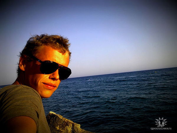 Артем Пирожков