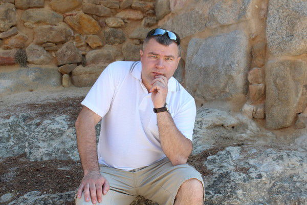 Михаил Никифоров