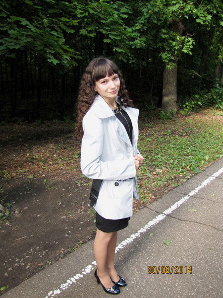 Оленька Сенаторова