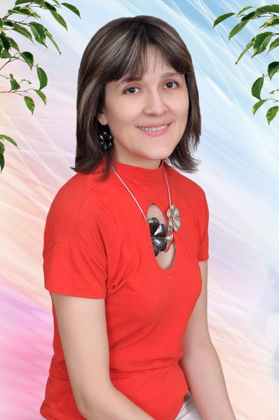 Елена Кувшинова