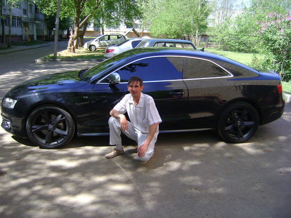 Дмитрий Борисенков