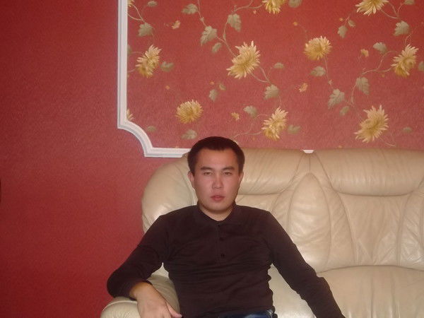 Серик Махашев