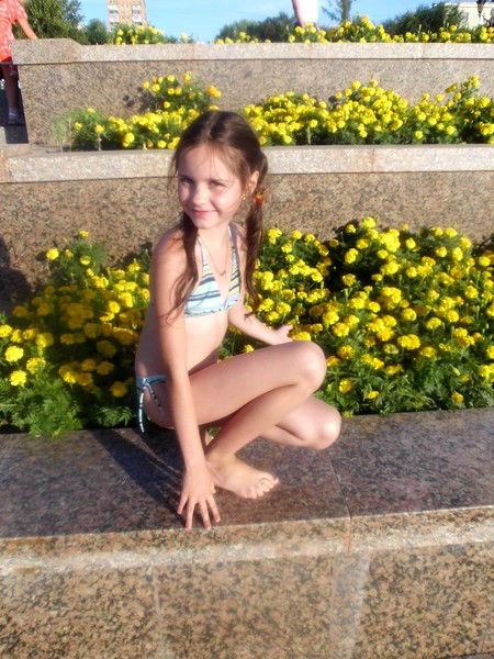 Маша Просто