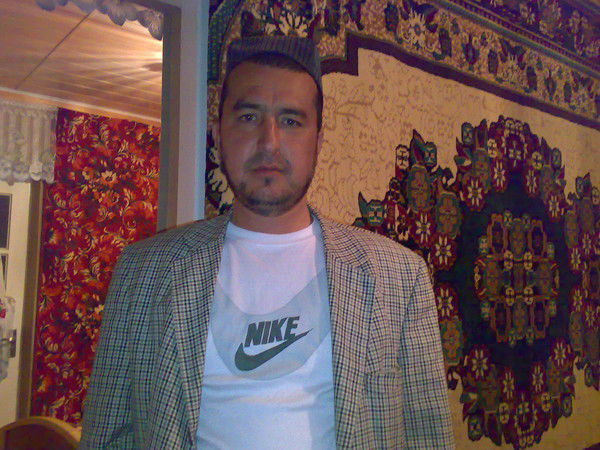 Азамат Хомидов