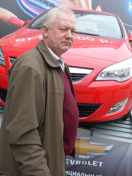 Владимир Платонов