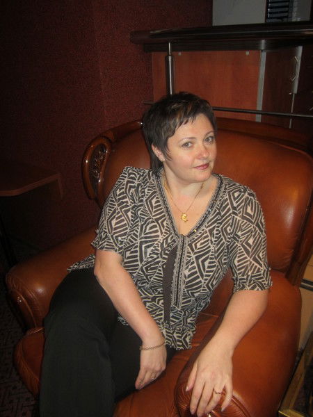 Елена Арсёнова