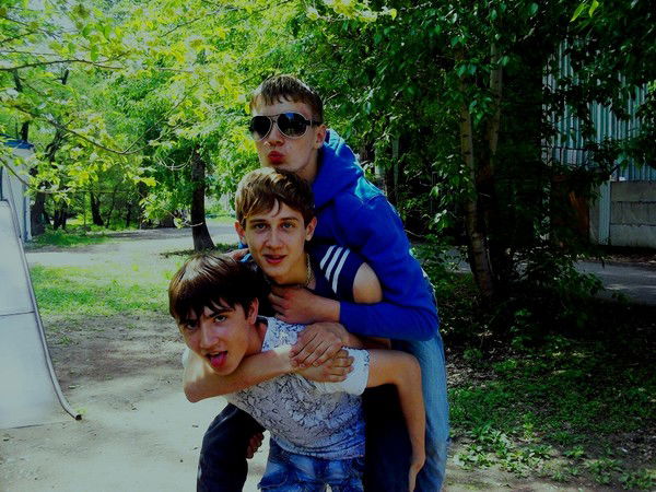 Денис Бакаев