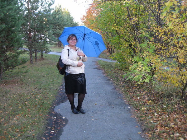 Лена Чапкевич *