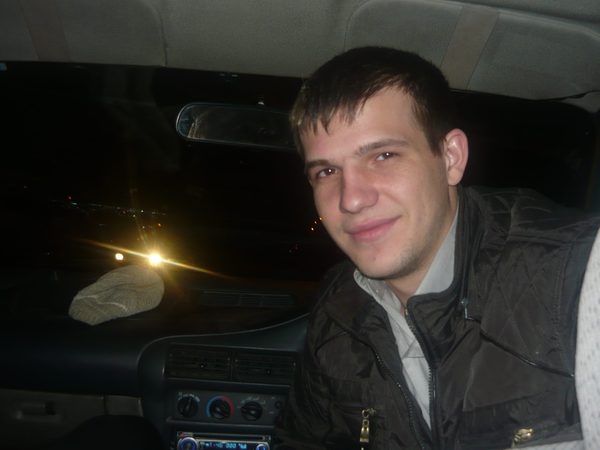 Артем Захаров