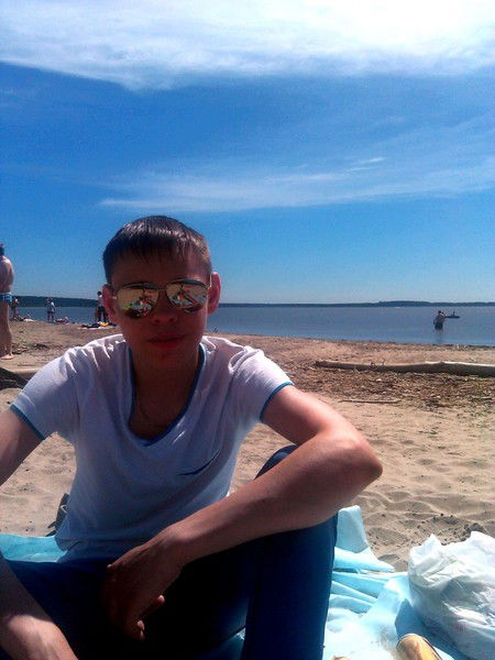 Павел Комаров