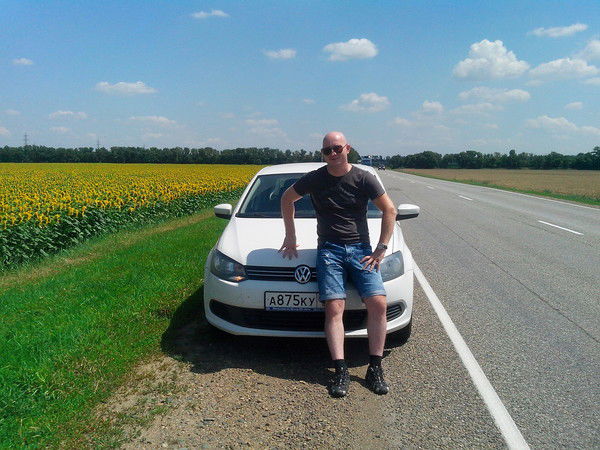 Виктор Овчаров