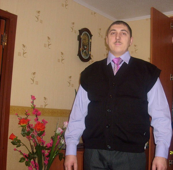 Владимир Деревянко