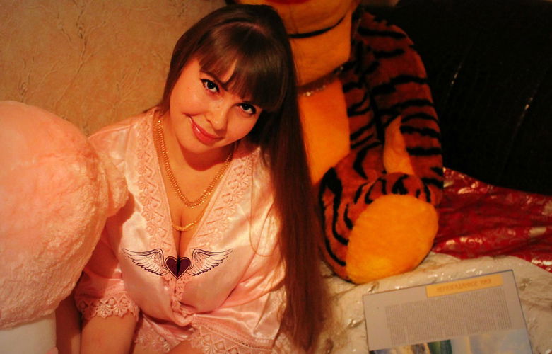 Евгения Тол