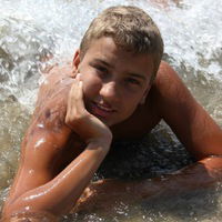 Артем Наконечний