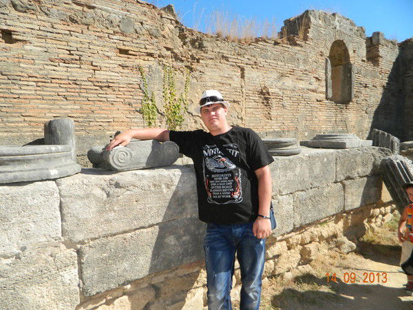 Денис Кащенко