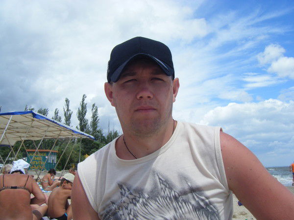 Александр Павелков