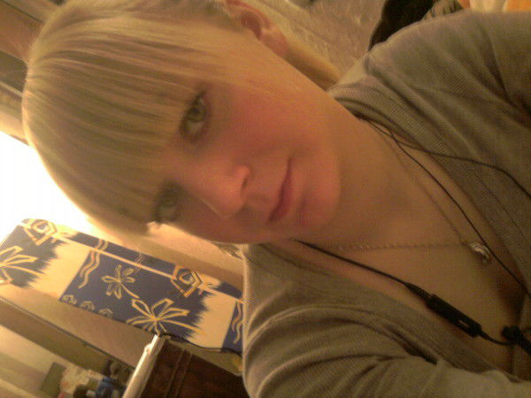 Надюша))) *******