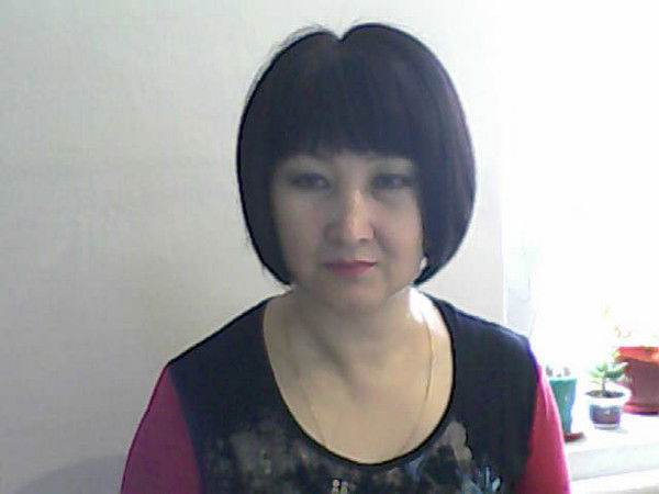 Нурила Камбарова