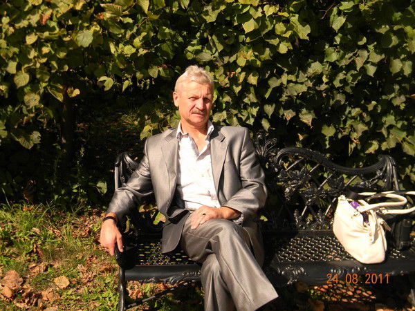 Александр Чернов