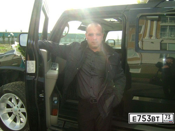 Андрей Белов