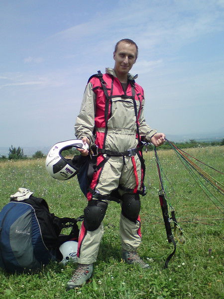 Владимир Сухов