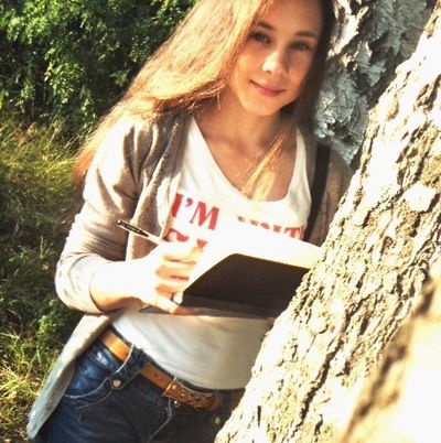 Аня Синяева