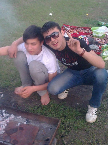 Достонбек Умурзаков