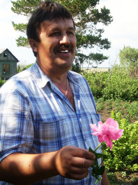 Александр Аксютин