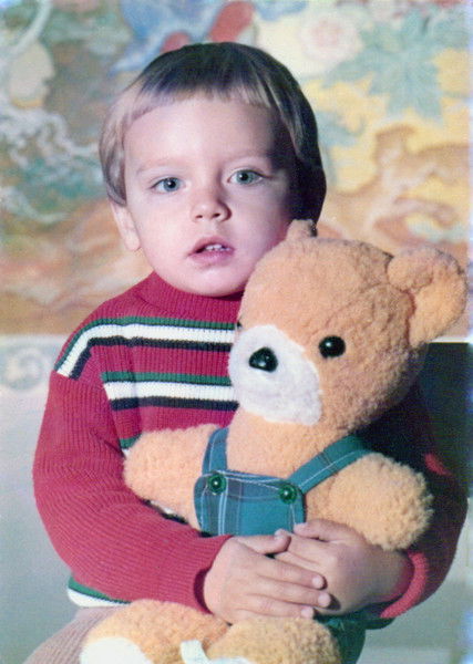 Станислав Оларь